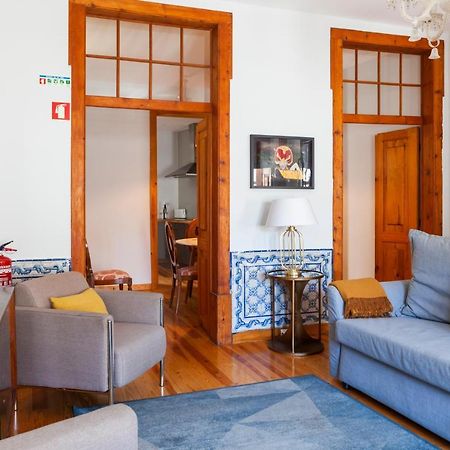 Alfama Terrace Apartment With Authentic XVIII Tiles And Historic Notes 3 Bedrooms & 2 Bathrooms Ac Lisboa Екстериор снимка