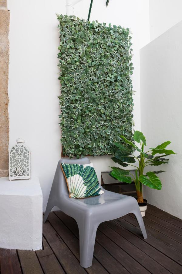Alfama Terrace Apartment With Authentic XVIII Tiles And Historic Notes 3 Bedrooms & 2 Bathrooms Ac Lisboa Екстериор снимка