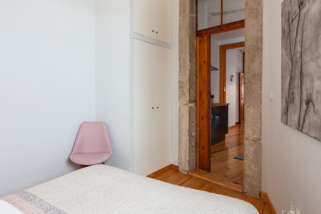 Alfama Terrace Apartment With Authentic XVIII Tiles And Historic Notes 3 Bedrooms & 2 Bathrooms Ac Lisboa Екстериор снимка