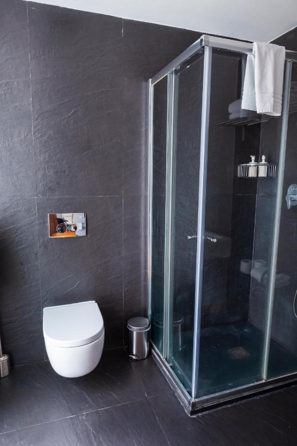 Alfama Terrace Apartment With Authentic XVIII Tiles And Historic Notes 3 Bedrooms & 2 Bathrooms Ac Lisboa Екстериор снимка